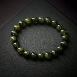 nature-green-crystal-bracelet-extraordinary-energy
