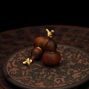 lightning-struck-jujube-wood-gourd